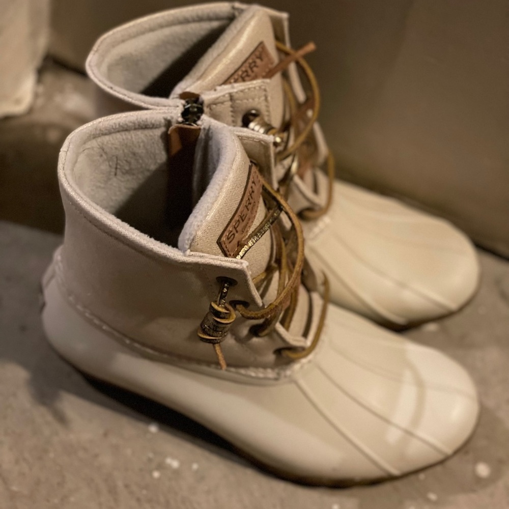 Sperry duck boots